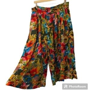 VINTAGE 80s FLORAL GAUCHO PANTS STUDIO BSC